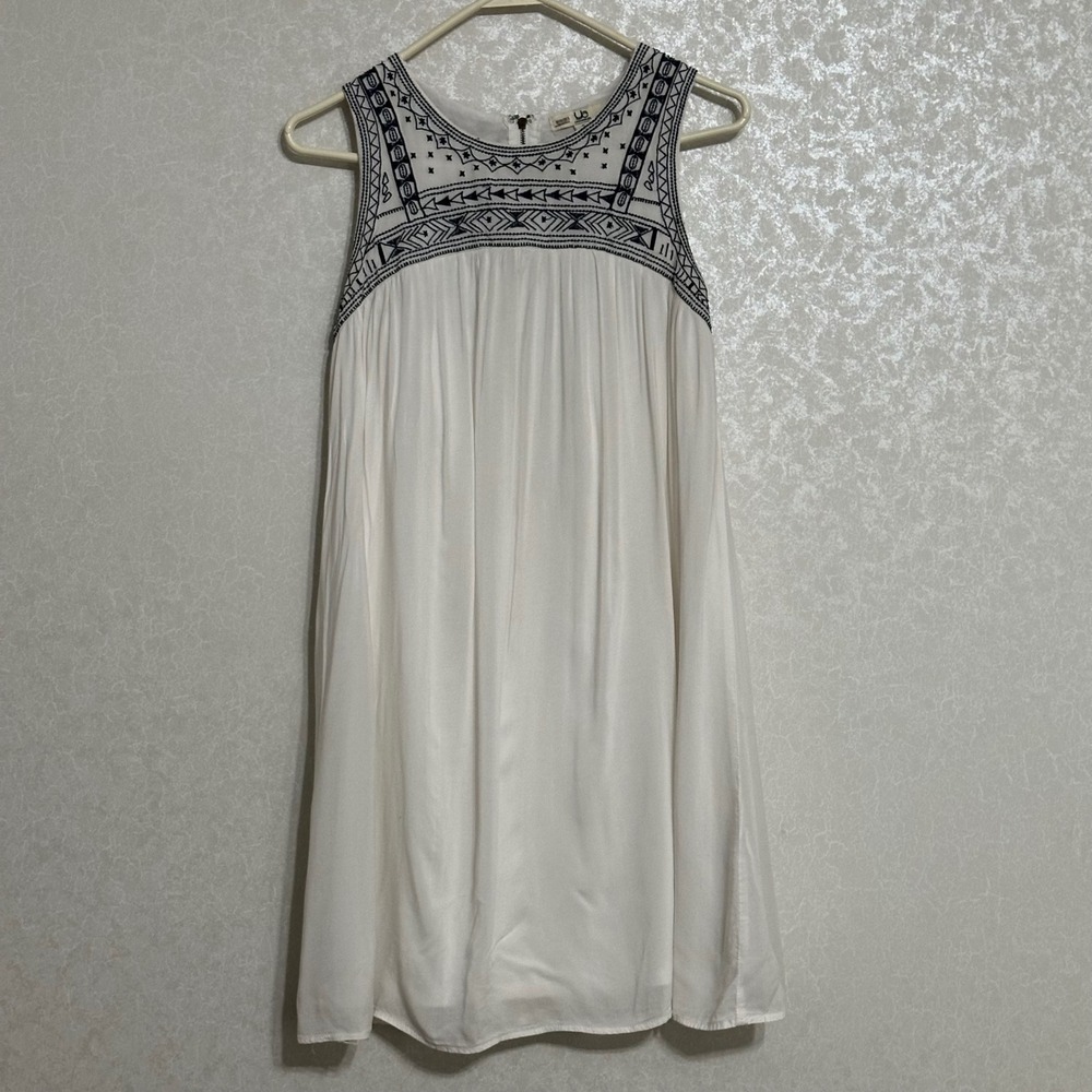 Ya LA Los Angeles White Geometric Embroidered Sleeveless Mini Dress Boho Sz S